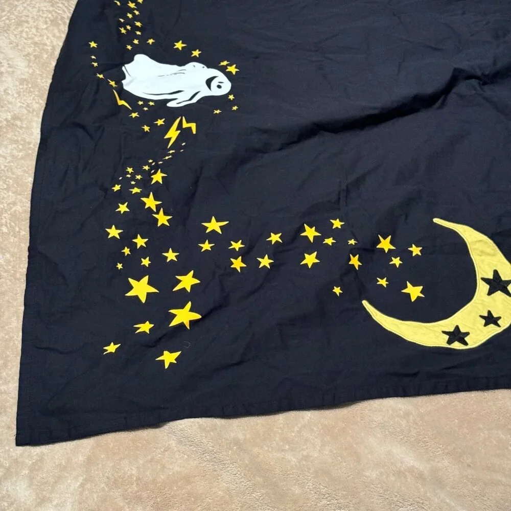 Pottery Barn Rare HTF  Kid Halloween Ghost Tablecloth  Black White Gold embroide